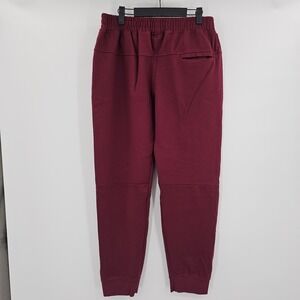 YeKim Mens Jogger Sweatpants Wine Red Size XL Pull On Stretch Logo Pockets Heavy